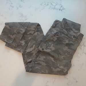 Maurices camouflage Leggings